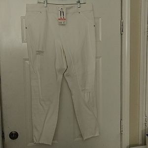 HUE white jeans